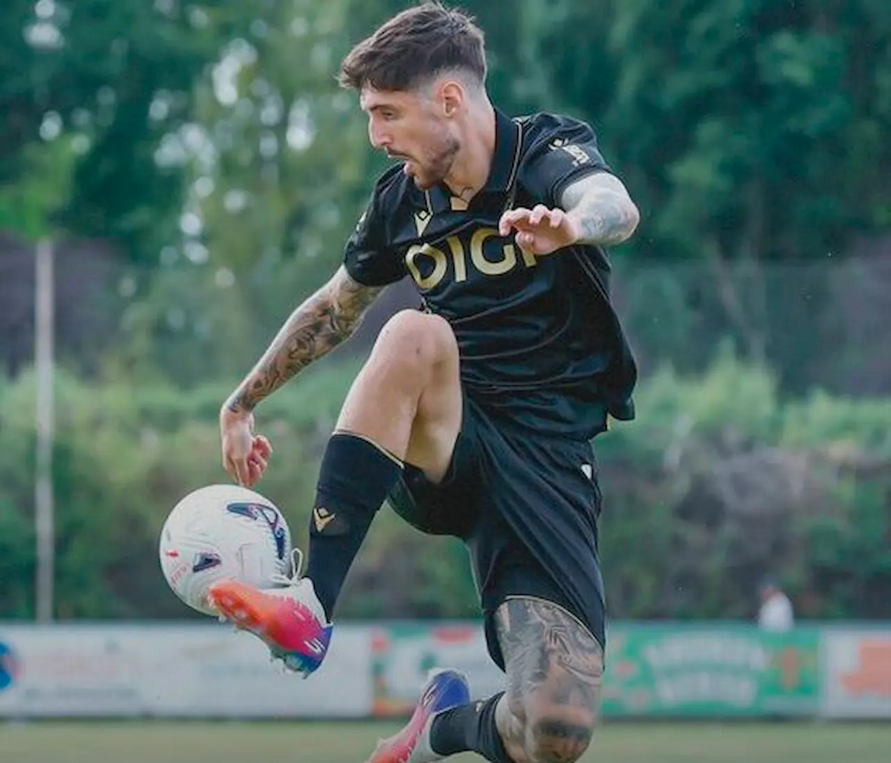 Fer Niño Burgos Fichaje Elche