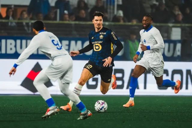 Meunier_Lille Thomas Meunier Lille Fichaje Valencia