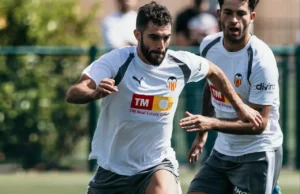 Luis Rioja Valencia Fantasy 26 27