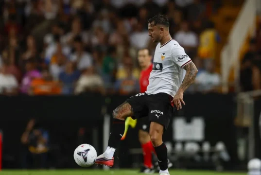 Pablo Maffeo Valencia Fantasy 26 27