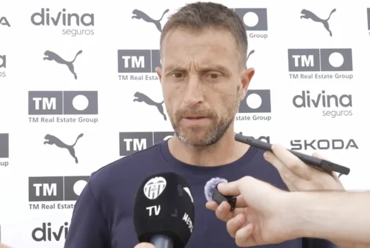 Óscar Sánchez entrenador interino Valencia
