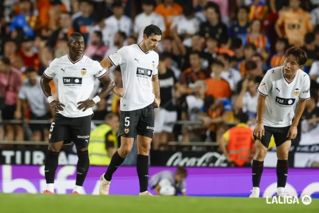 valencia-fantasy-tarrega-sato-dieng Valencia CF fantasy