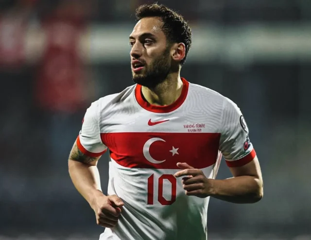 Çalhanoğlu Turquía Çalhanoğlu Turquía