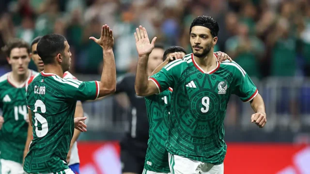 Raúl Jiménez México
