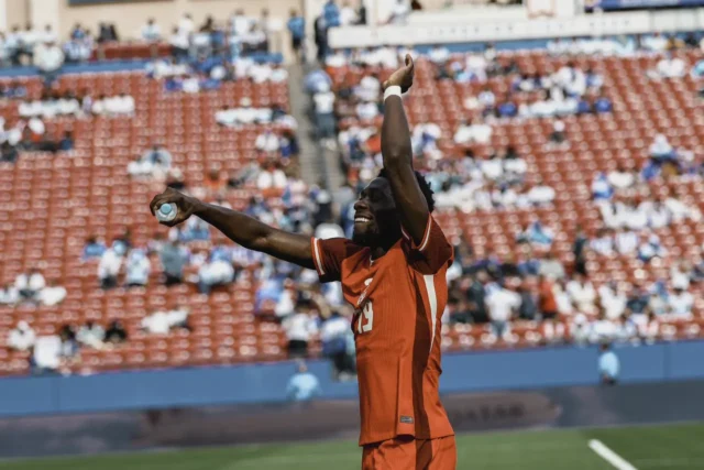 Alphonso Davies Canadá fantasy
