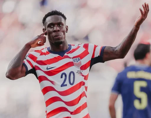 La FIFA «aplaza» el partido de suspensión a Balogun Balogun Estados Unidos