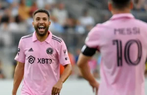Jordi Alba celebra un gol junto a Leo Messi en un partido de la MLS