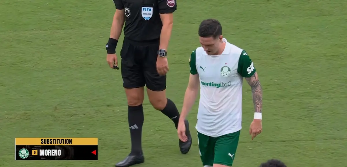 Aníbal Moreno, tocado en el partido de Palmeiras