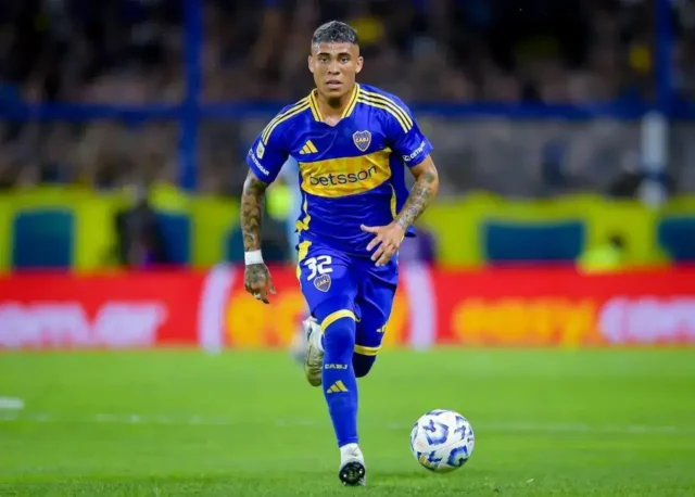 Ayrton Costa Boca Juniors