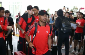 De la Cruz llega a Estados Unidos con el resto del Flamengo