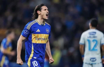 Edinson Cavani, en un partido con Boca Juniors