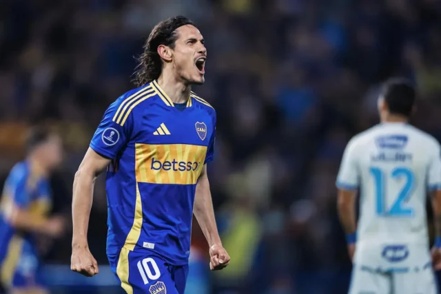 Edinson Cavani, en un partido con Boca Juniors
