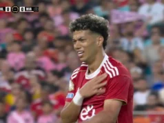 Eman Ashour se marchó del campo entre lágrimas