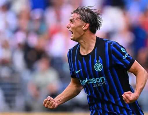 Pio Esposito se perderá los Octavos ante Fluminense Pio Esposito celebra un gol con el Inter en el Mundial de Clubes FIFA 2025